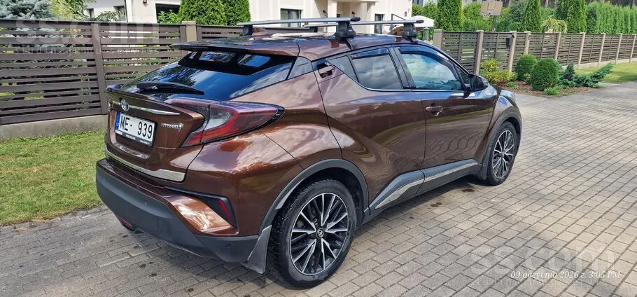 Toyota C-Hr 2017 photo 5