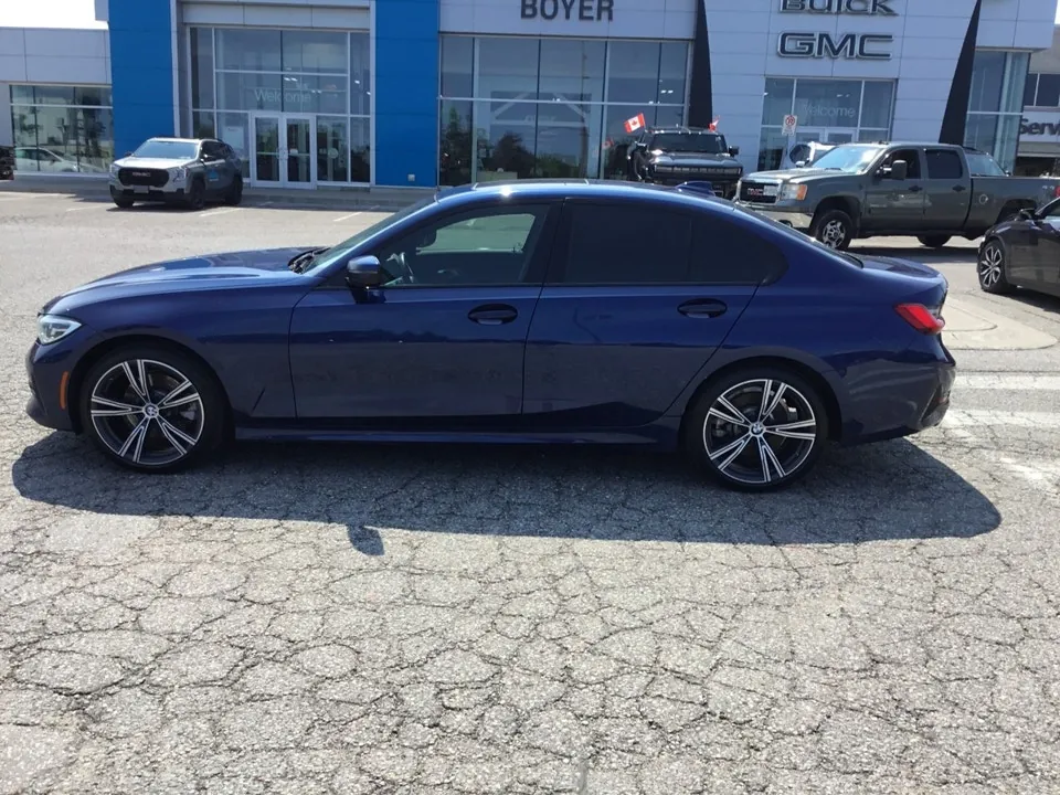 BMW 3 Series 2020 photo 2