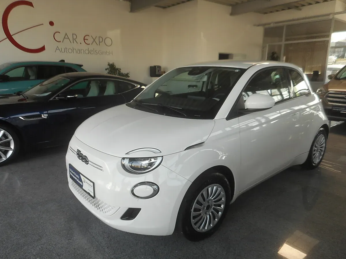 Fiat 500E 2023 photo 3