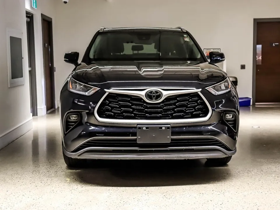 Toyota Highlander 2025 photo 2