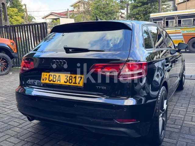 Audi A3 2018 photo 2