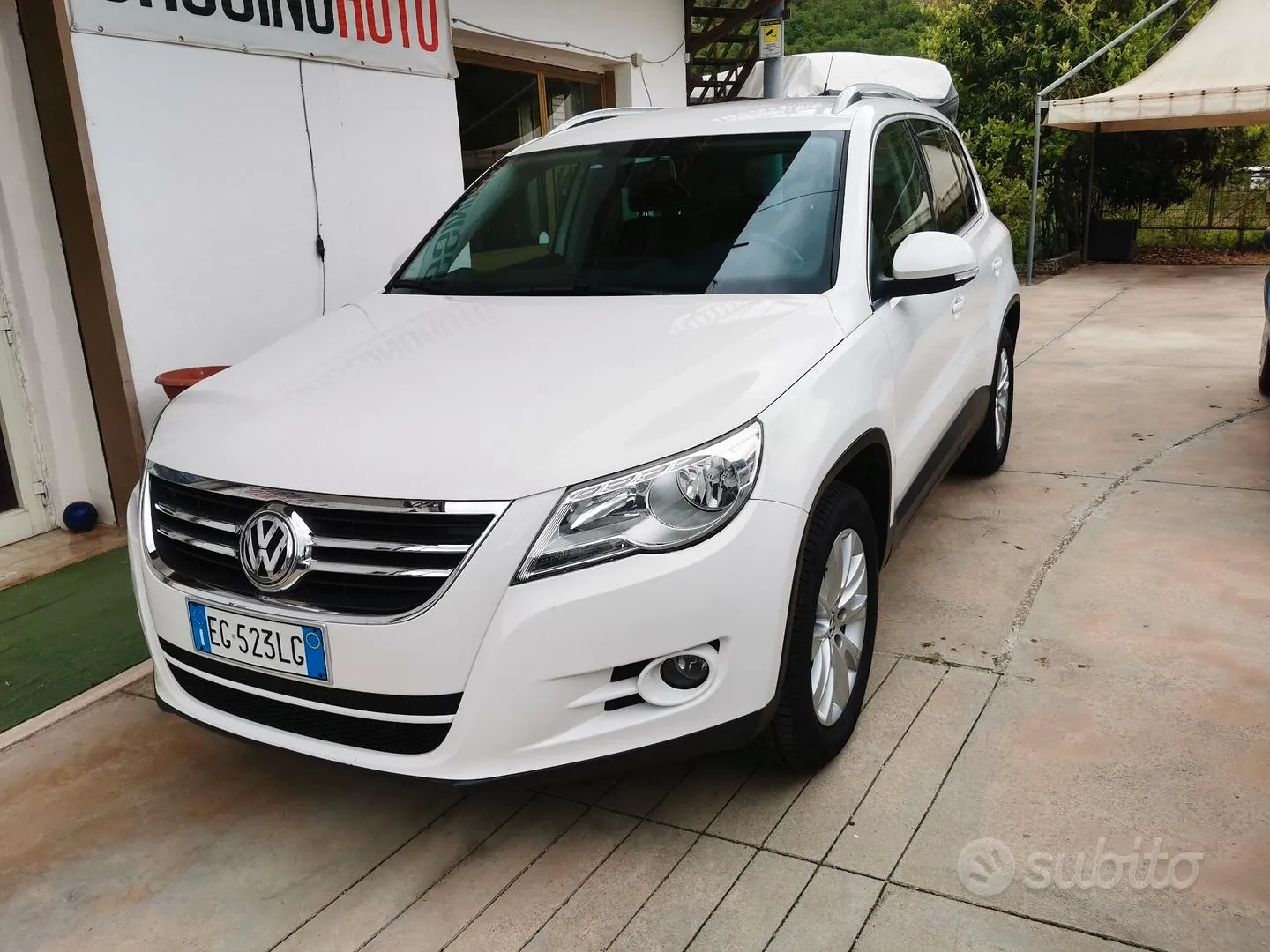 Volkswagen Tiguan 2011 photo 3