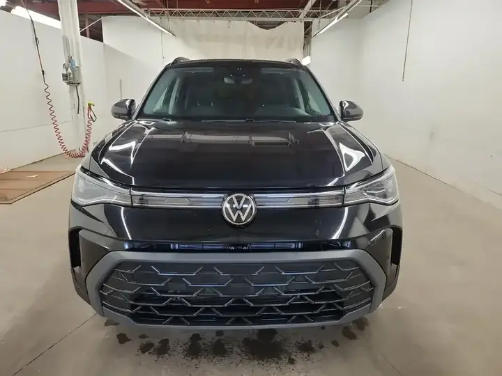 Volkswagen Taos 2026 photo 2
