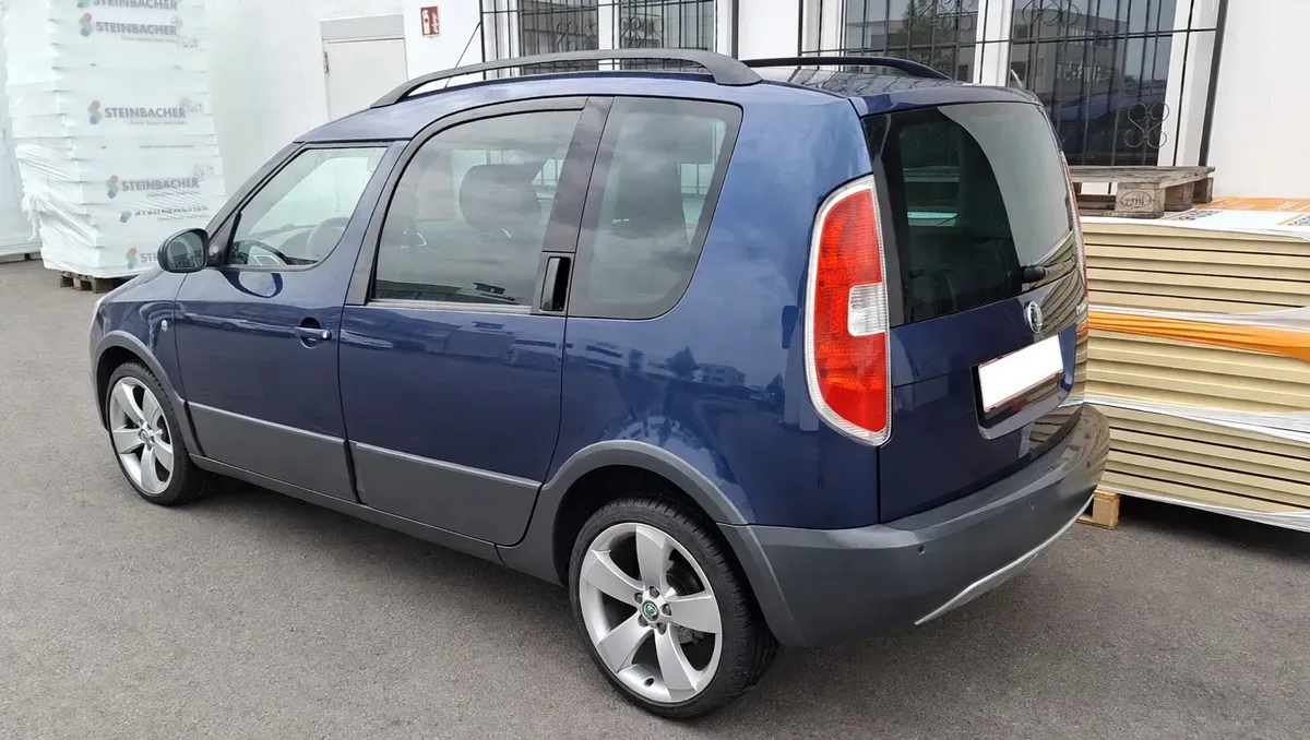 Skoda Roomster 2009 photo 3