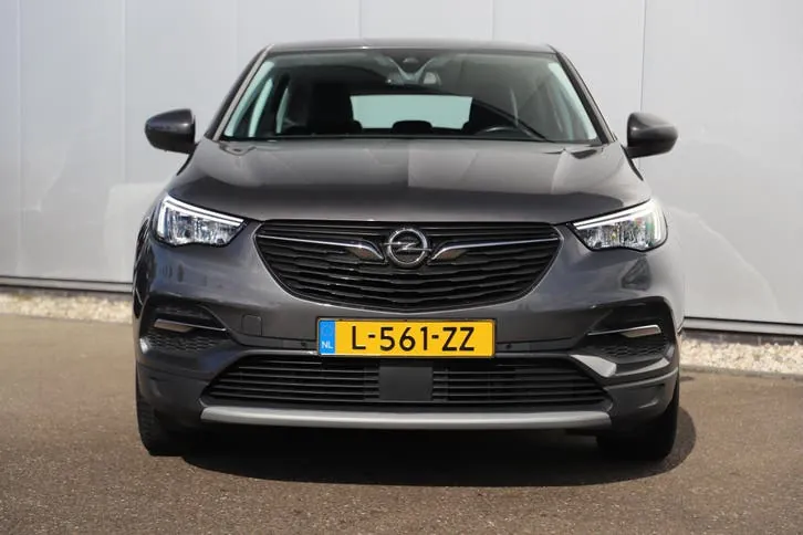 Opel Grandland X 2021 photo 2