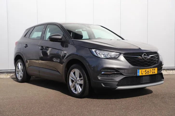 Opel Grandland X 2021 photo 3