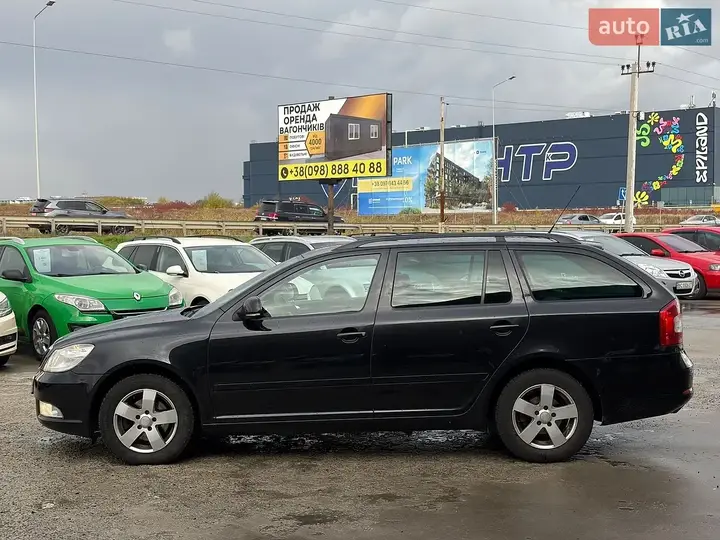 Skoda Octavia 2010 photo 3