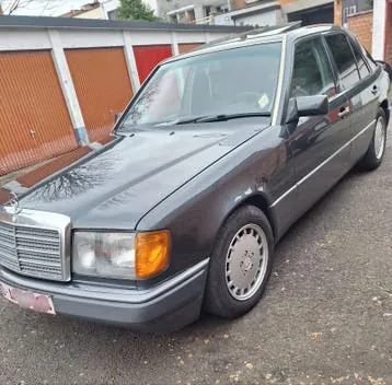 Mercedes-Benz W124