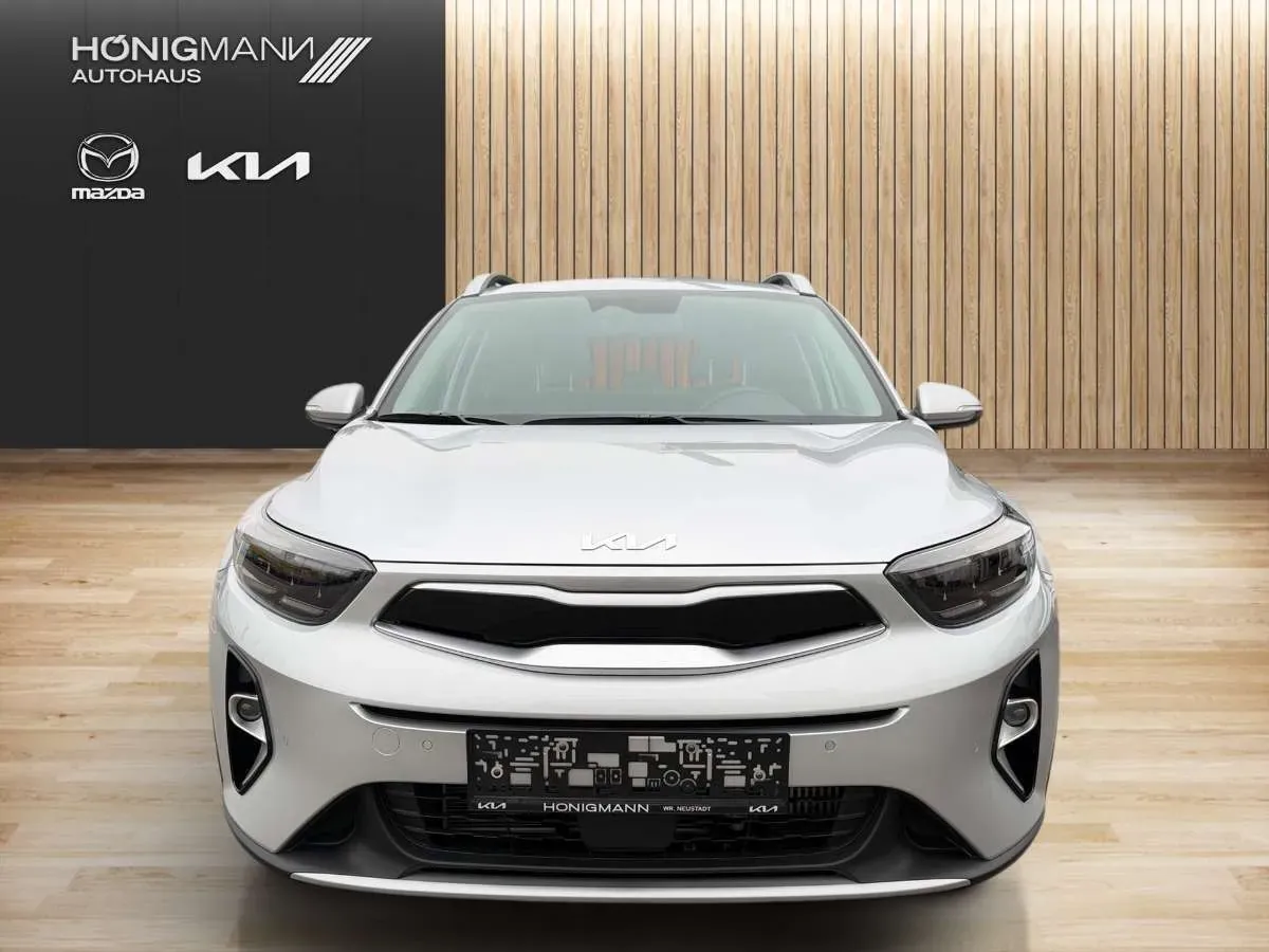 Kia Stonic 2025 photo 2