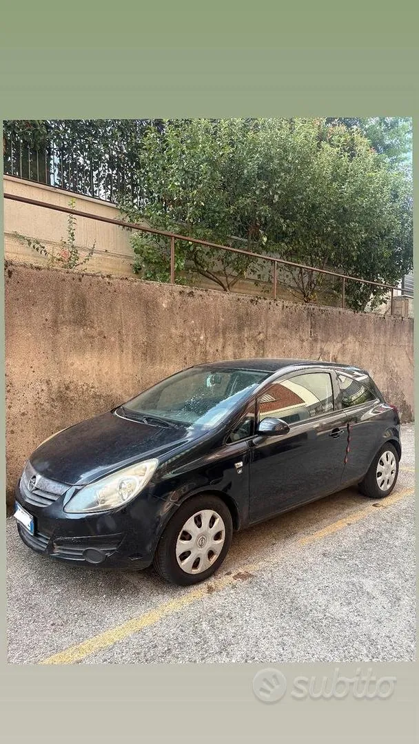 Opel Corsa 2010 photo 3