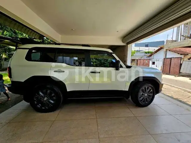 Toyota Land Cruiser 2025 photo 3