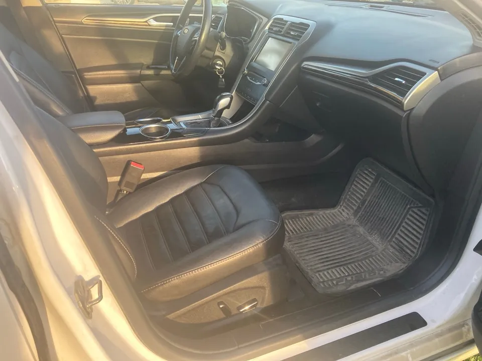 Ford Fusion 2013 photo 4