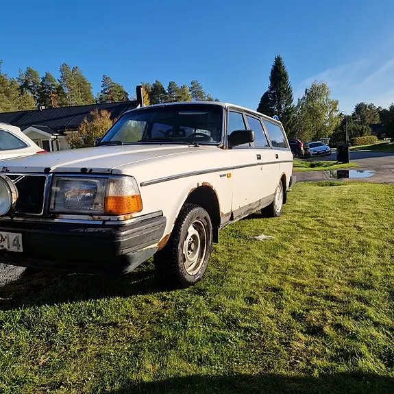 Volvo 240 1988 photo 5