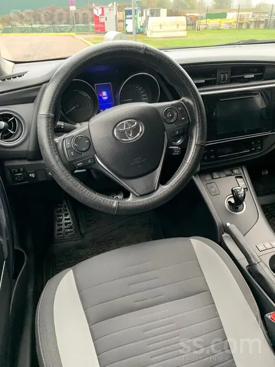 Toyota Auris