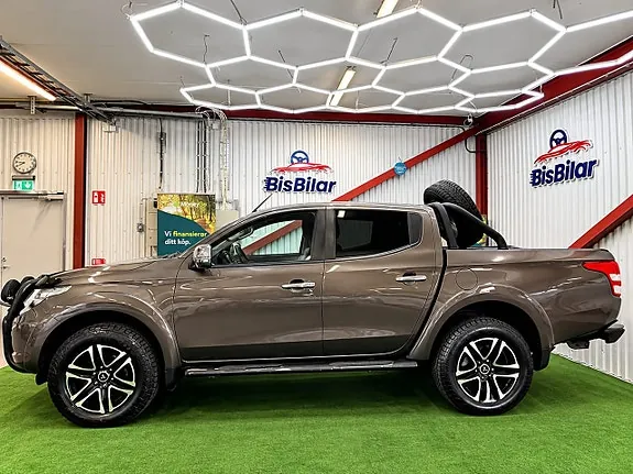 Mitsubishi L200 2017 photo 5