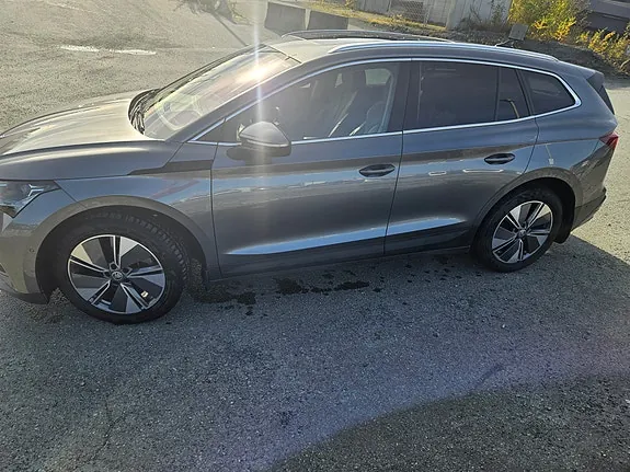 Skoda Enyaq 2022 photo 3