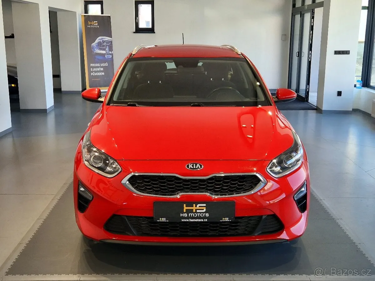 Kia Ceed Sw 2019 photo 5