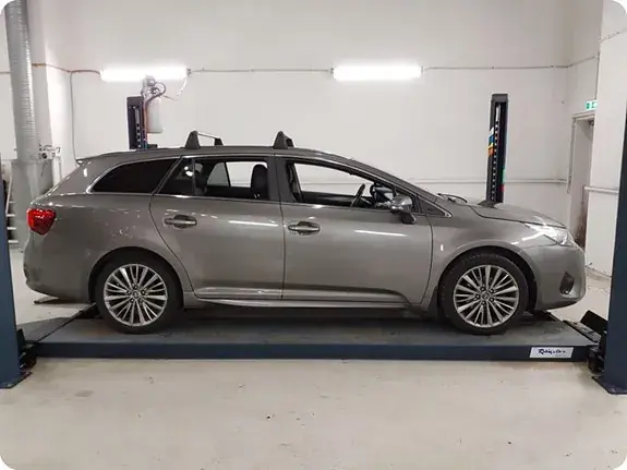 Toyota Avensis 2016 photo 4