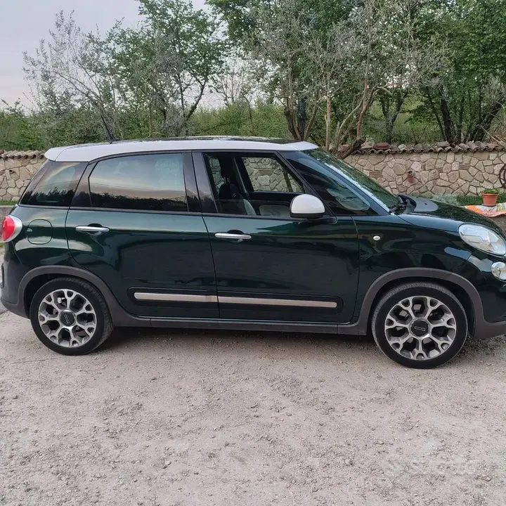 Fiat 500L 2016 photo 3