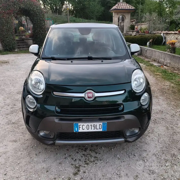 Fiat 500L 2016 photo 2