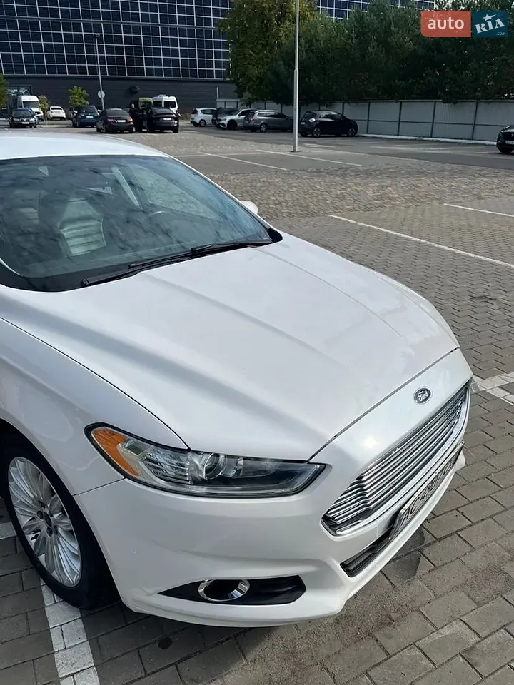 Ford Fusion 2013 photo 3