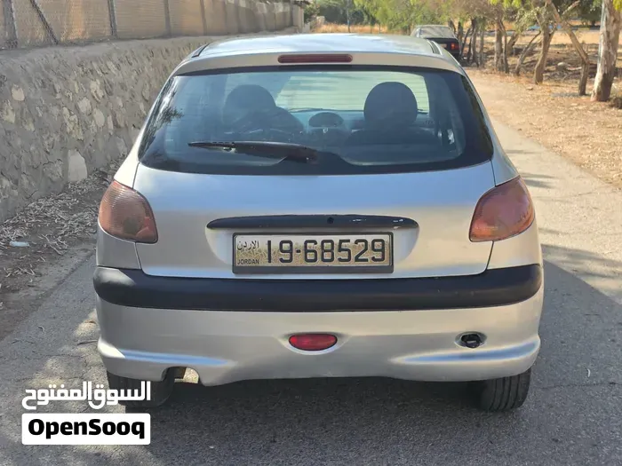 Peugeot 206 2006 photo 3