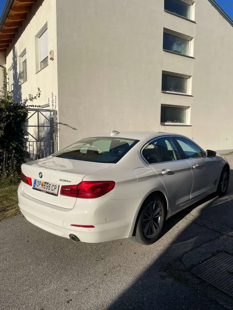 BMW 5 Series 2020 photo 3