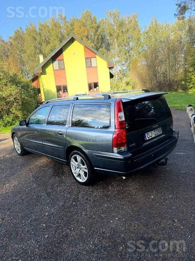 Volvo V70 2007 photo 2
