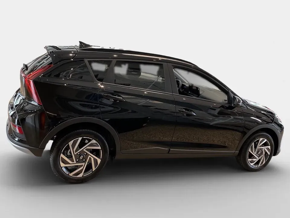 Hyundai Bayon photo 3