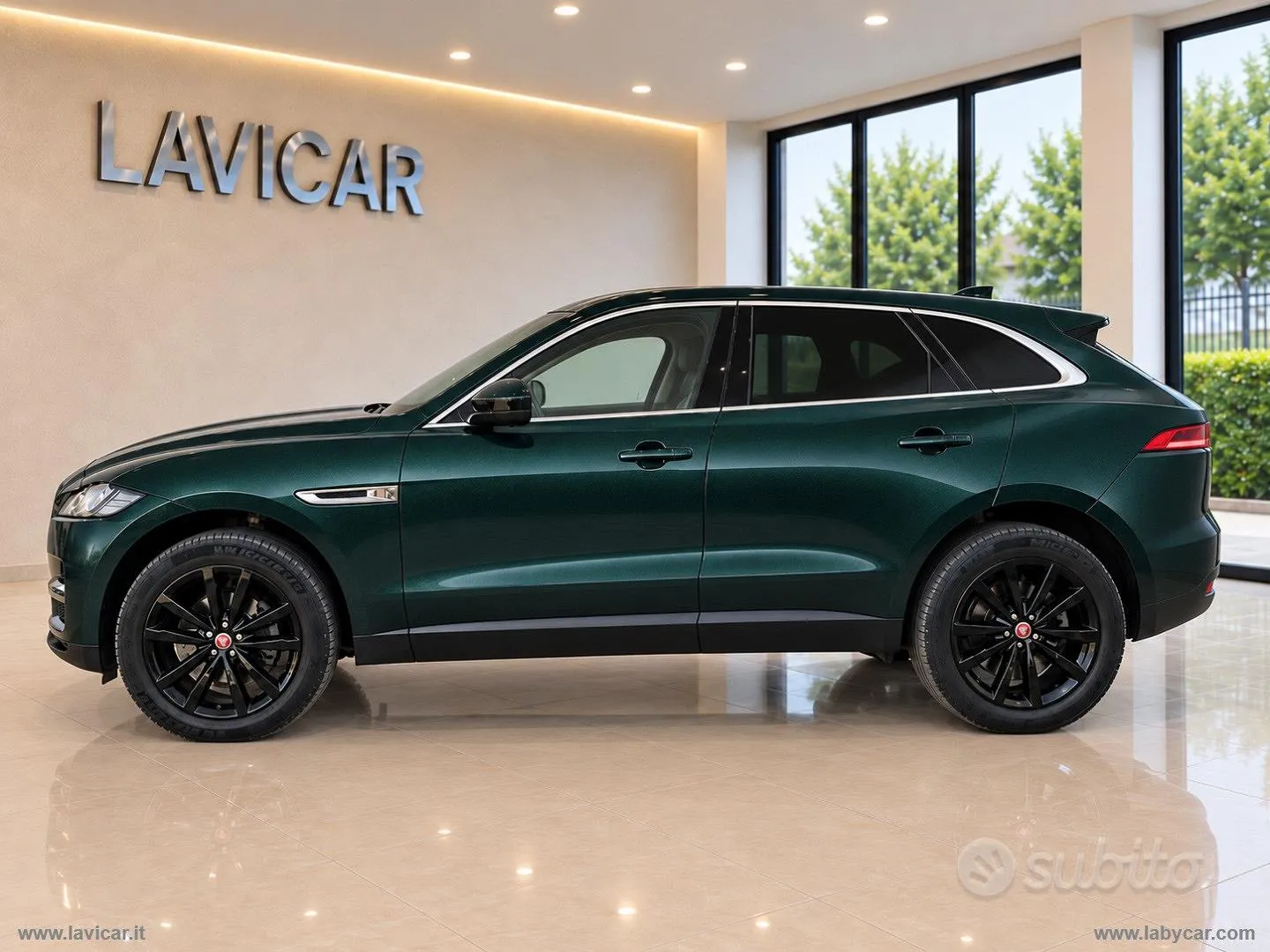 Jaguar F-Pace 2017 photo 4