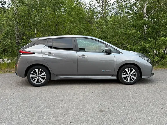 Nissan Leaf 2019 photo 4