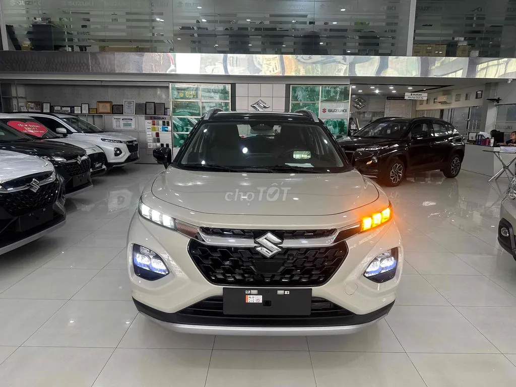 Suzuki Fronx