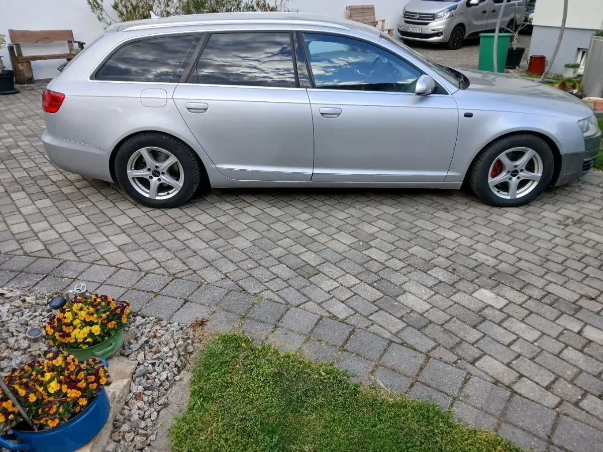 Audi A6 2005 photo 2