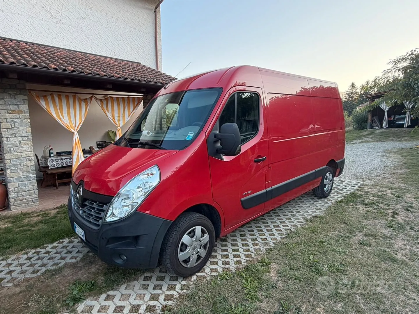 Renault Master 2016 photo 2