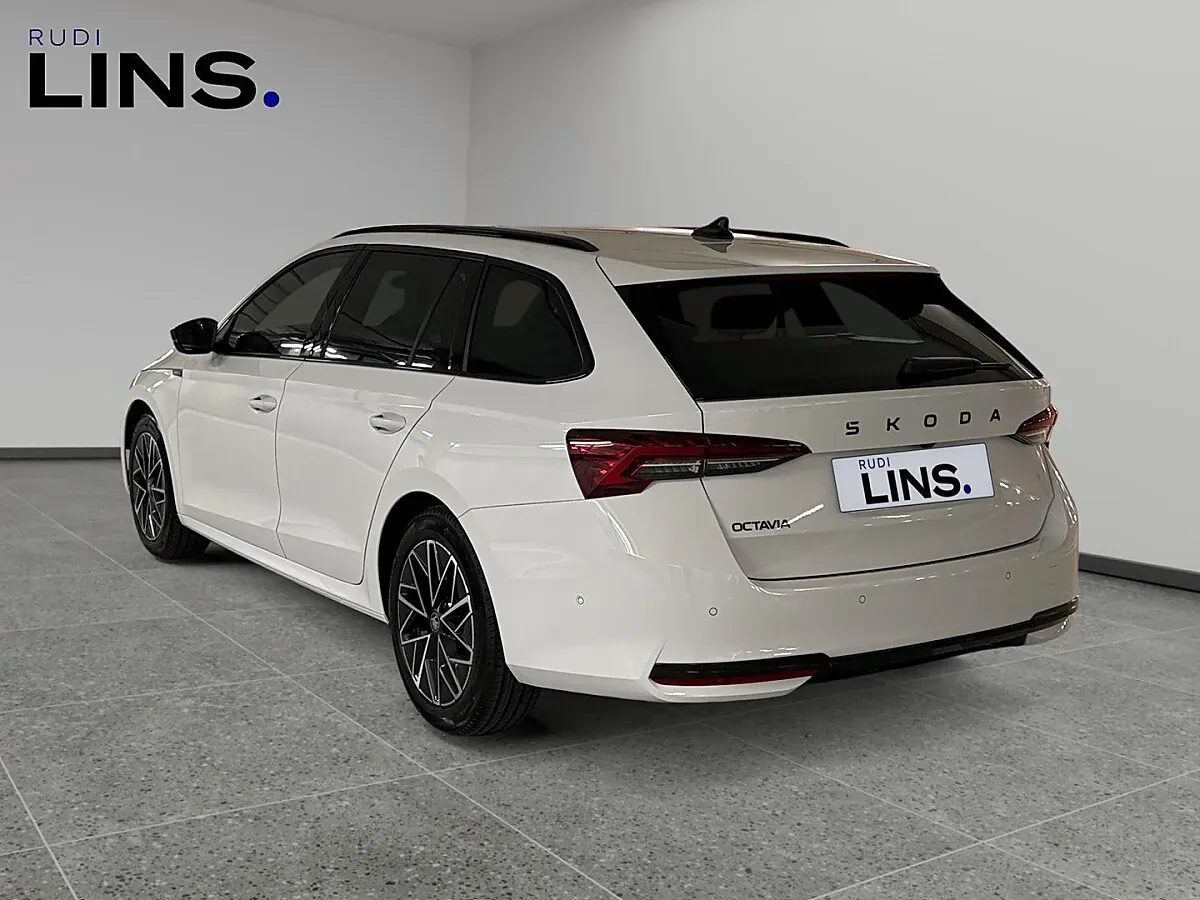 Skoda Octavia 2026 photo 3