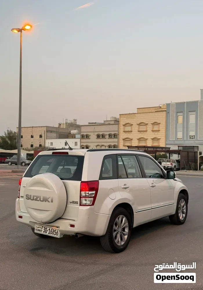 Suzuki Grand Vitara 2014 photo 4