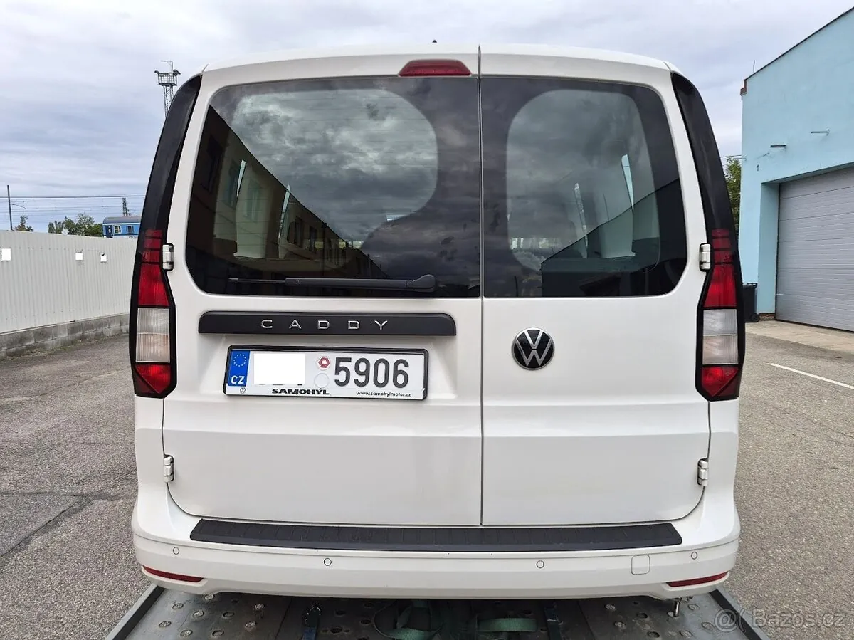 Volkswagen Caddy 2024 photo 2