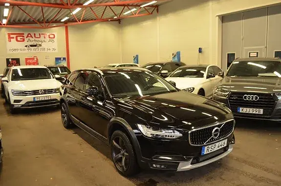 Volvo V90 Cross Country 2018 photo 3