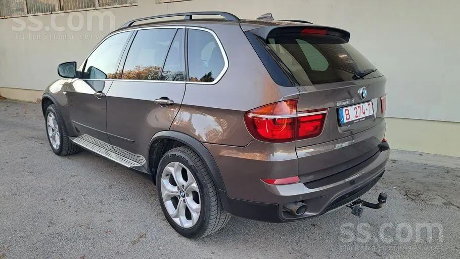 BMW X5 2012 photo 4