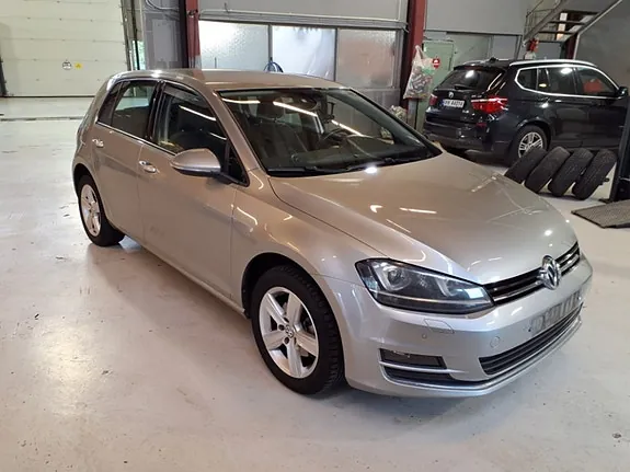 Volkswagen Golf 2013 photo 4