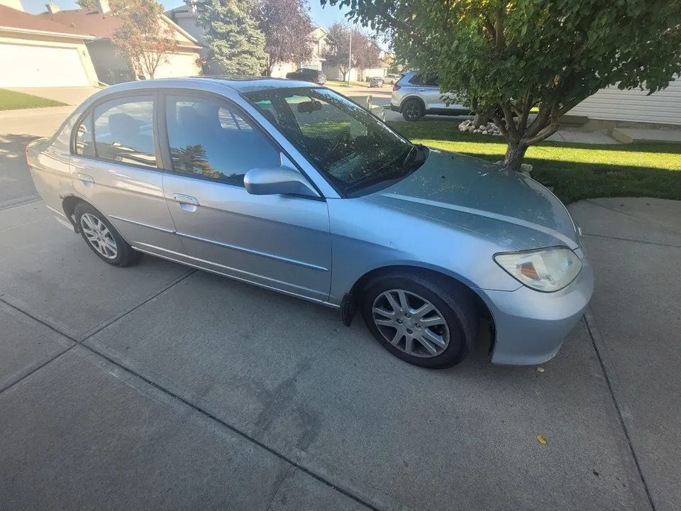 Honda Civic 2005 photo 3