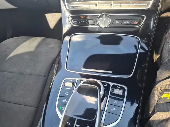 Mercedes-Benz E-Class 2016 photo 5