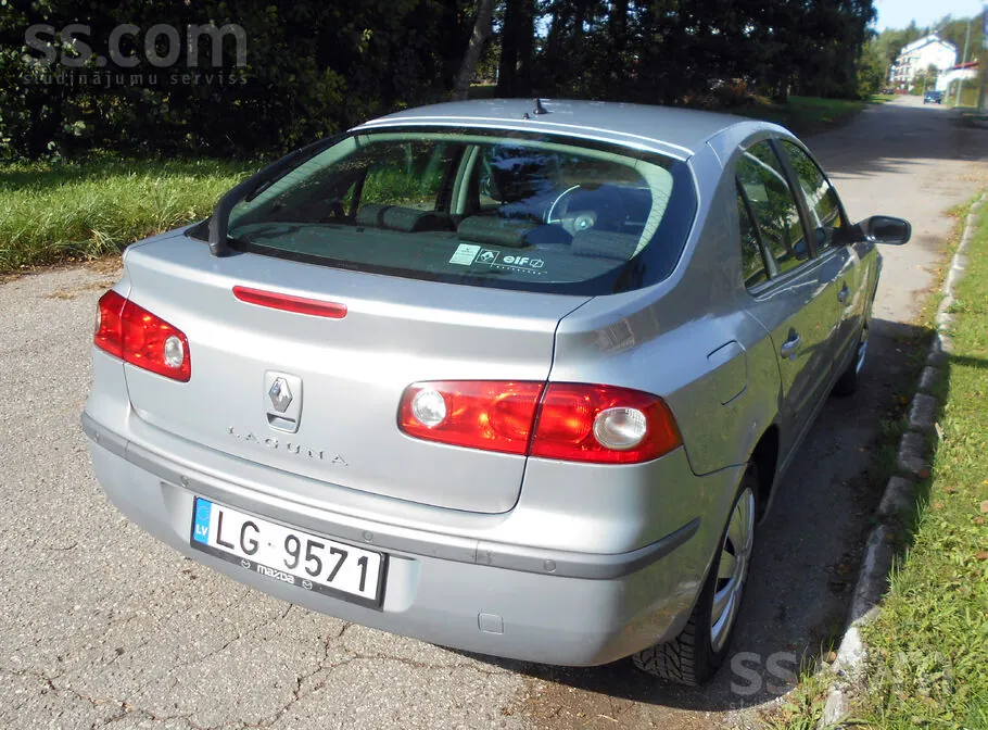 Renault Laguna 2006 photo 2