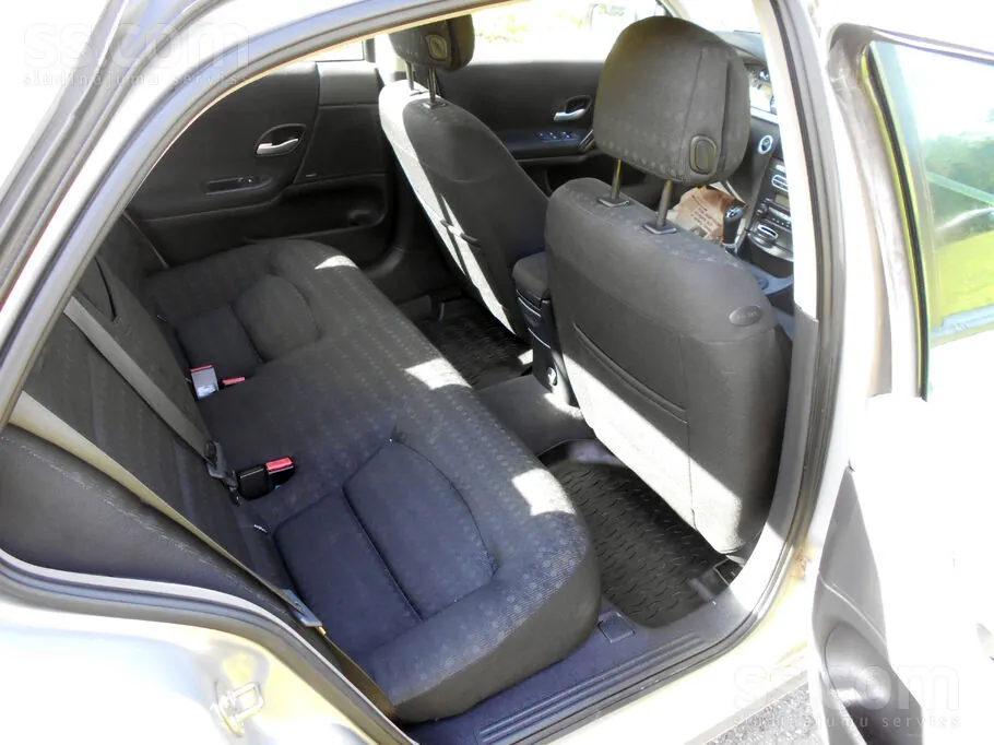 Renault Laguna 2006 photo 4