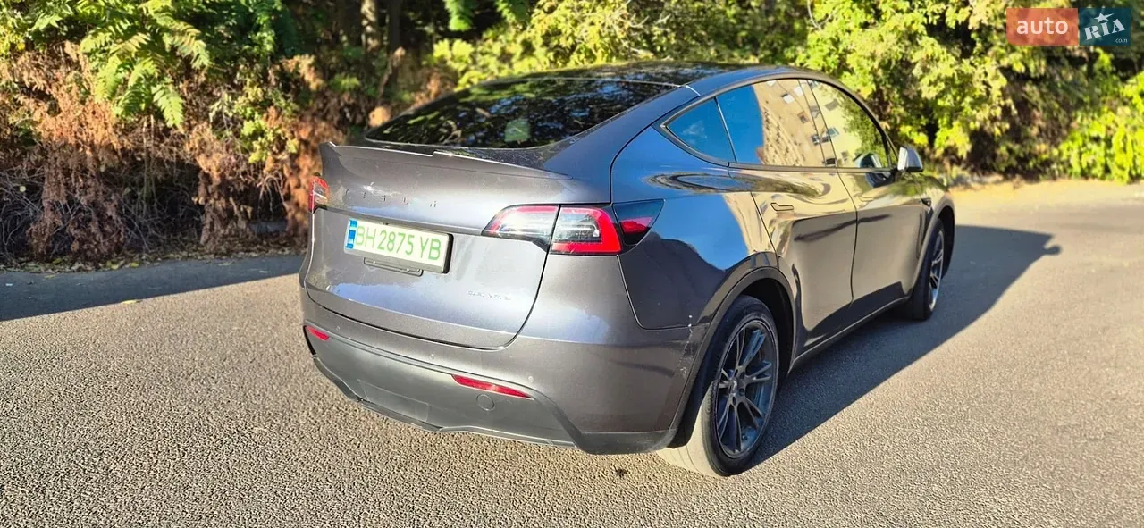 Tesla Model Y 2021 photo 4