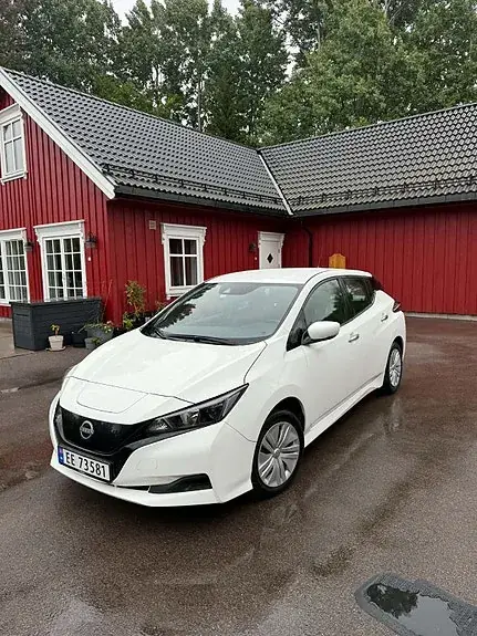 Nissan Leaf 2022 photo 3