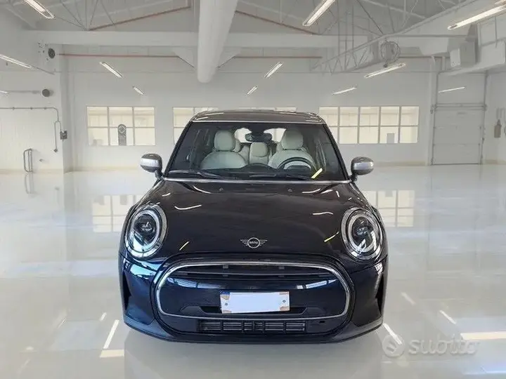 Mini Cooper 2023 photo 2