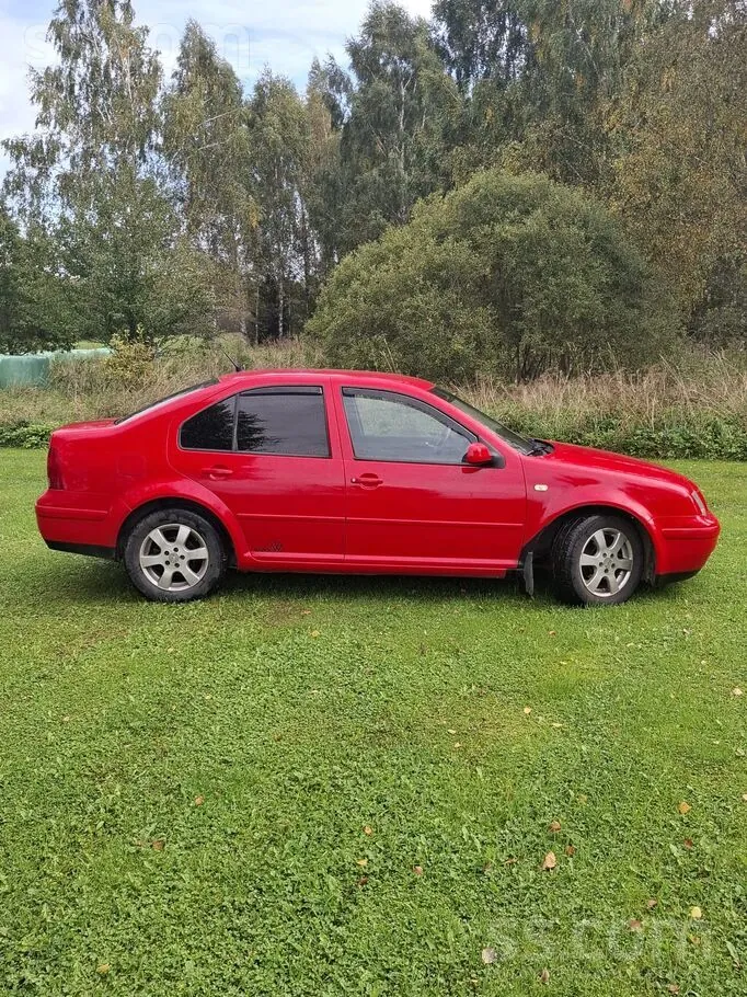 Volkswagen Bora 1998 photo 2