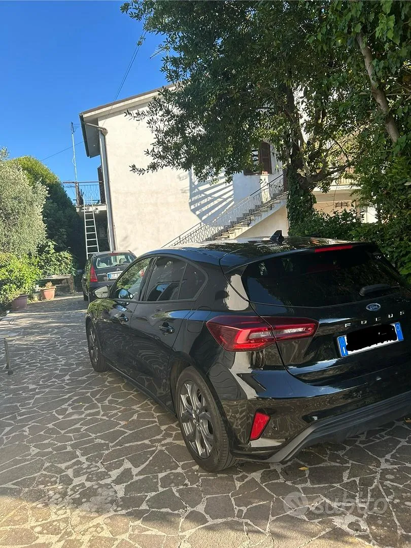 Ford Focus 2023 photo 5