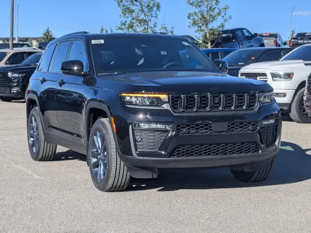 Jeep Grand Cherokee 2026 photo 2